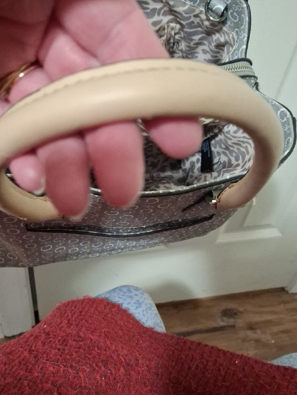 GUESS Gray Monogram Tote with Beige Handles - Picture 16 of 16